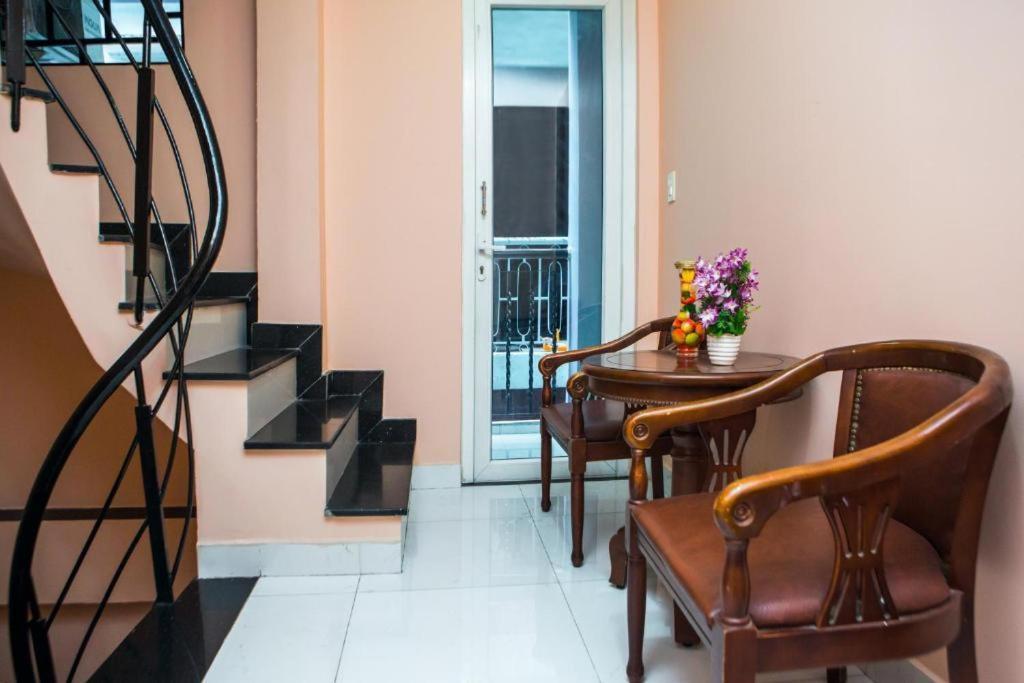Hotel Cozy Ho Chi Minh-staden Exteriör bild