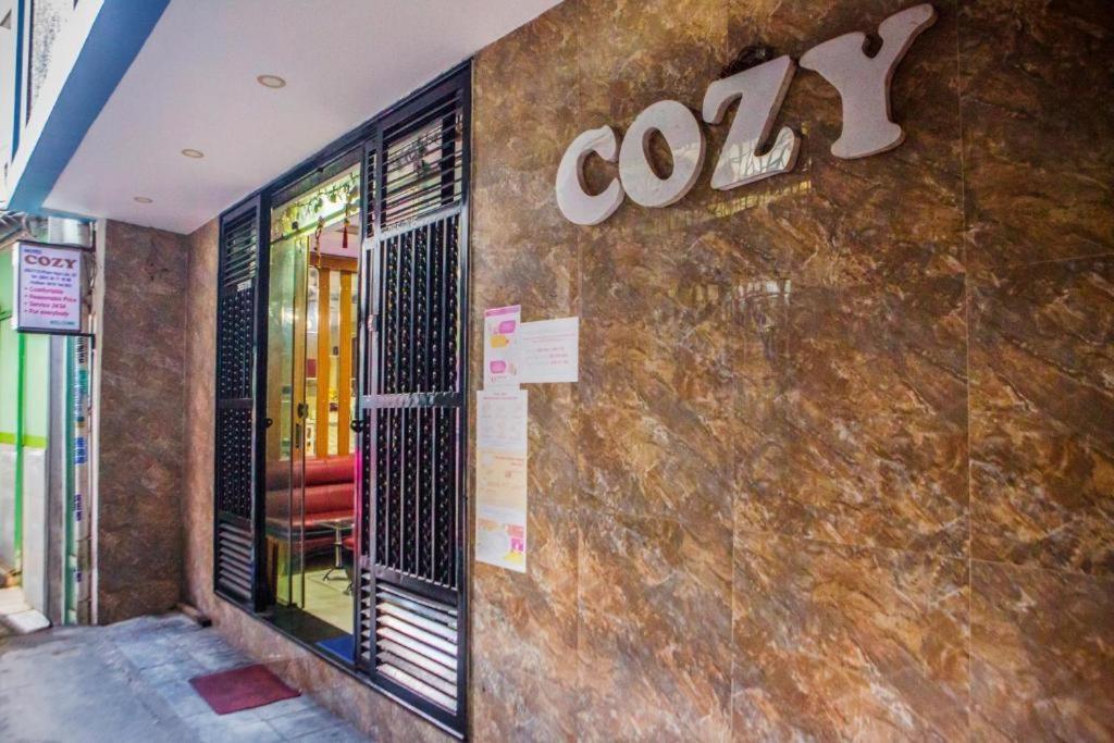 Hotel Cozy Ho Chi Minh-staden Exteriör bild